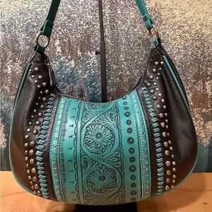 Trinity Ranch Hobo Bag: Embrace the Call of the West